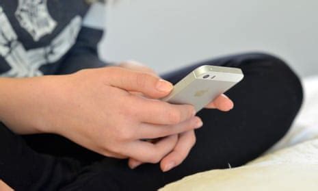 youngporn|Parents urged to talk to children as young as nine about online .
